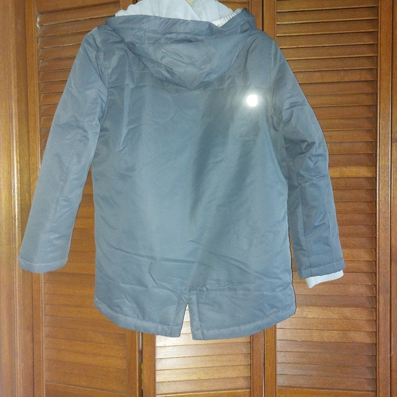 NWOT Girls Liquid Winter Coat - Picture 2 of 4